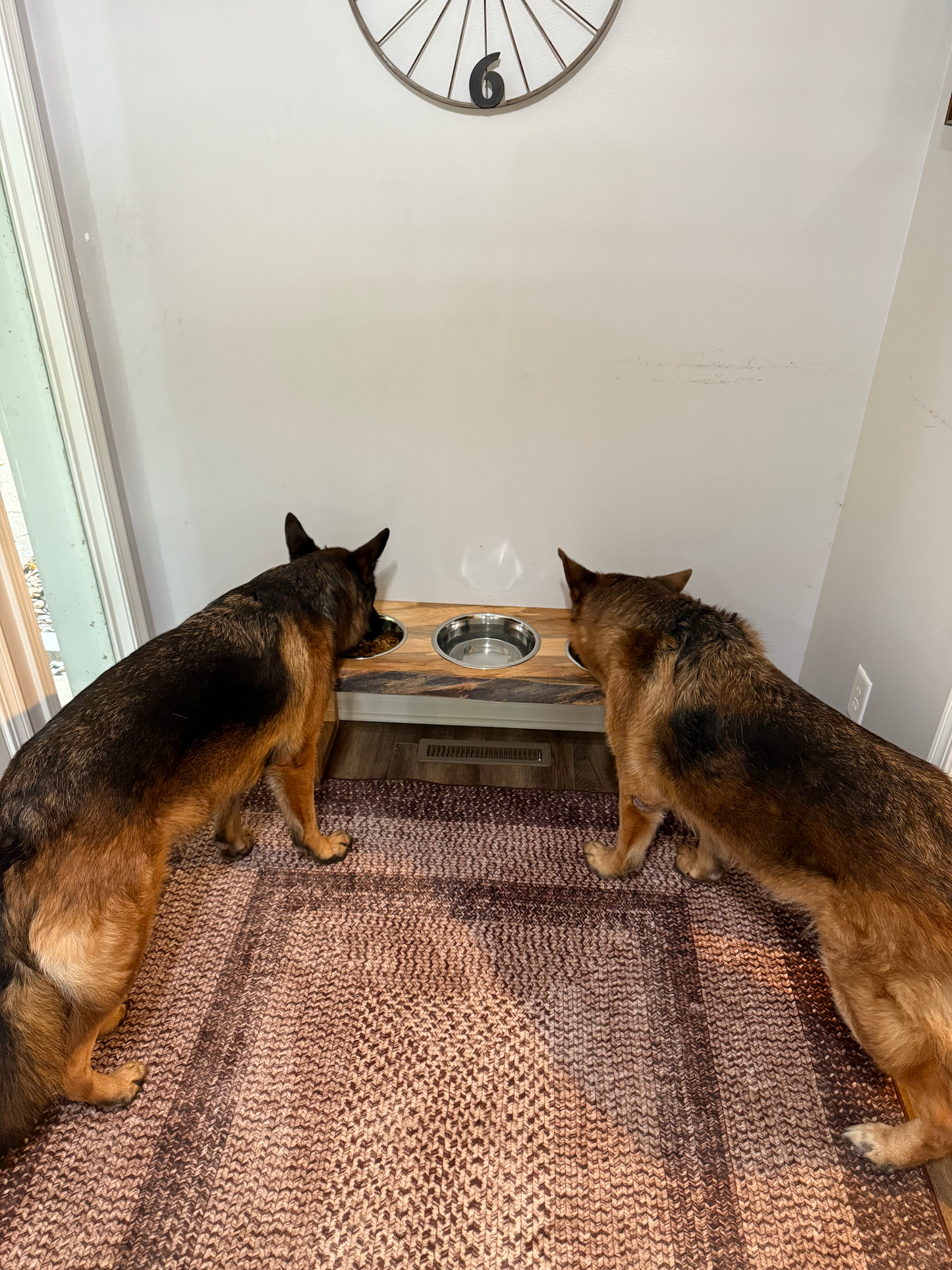 Rustic Live Edge Raised Pet Stand Feeder|Elevated Dog & Cat Pet Feeding Station