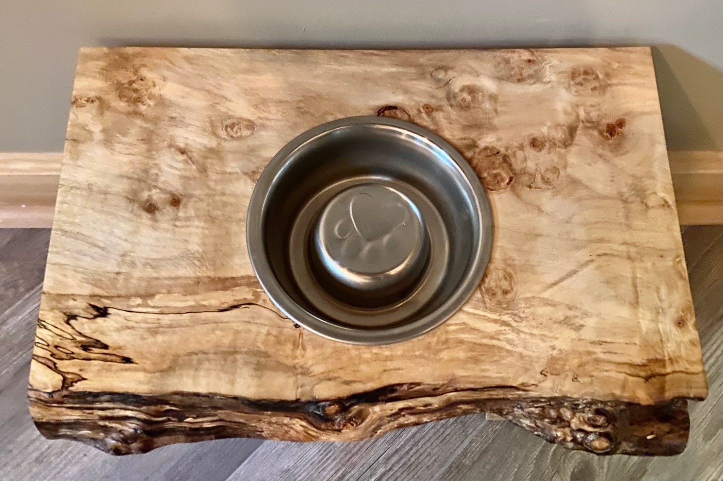 Elevated Pet Feeder
