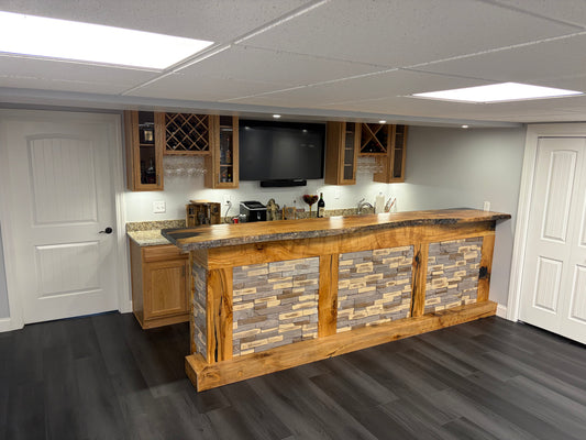 Matching Maple Bar Top and Trim