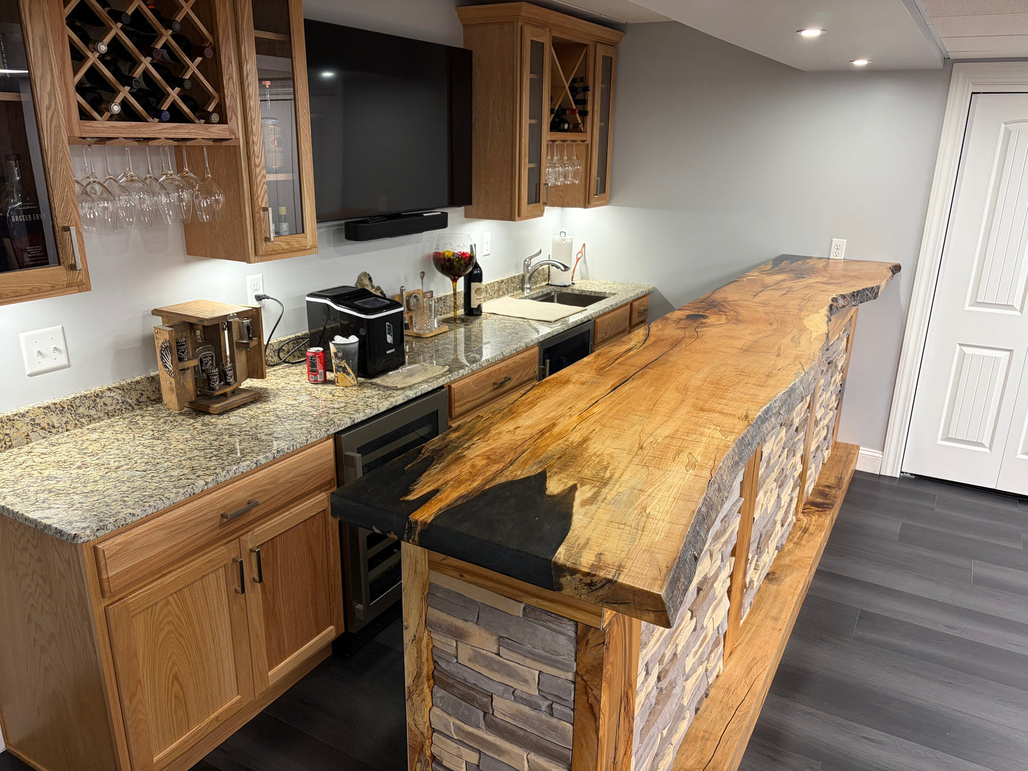 Matching Maple Bar Top and Trim