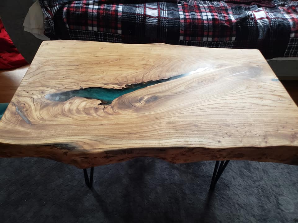 Light Turquoise Epoxy Pour (SOLD)